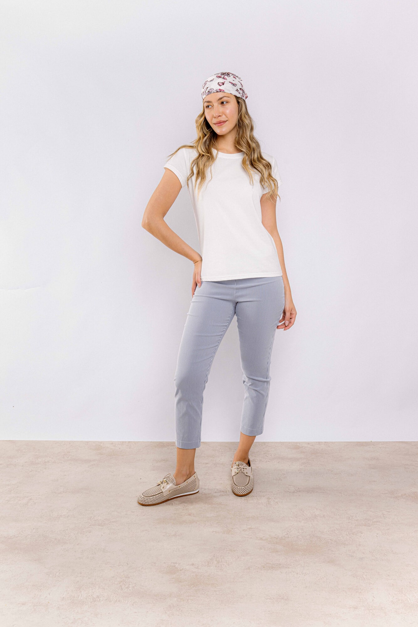 Pantalón lycra celeste y blanco