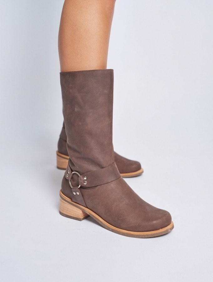 Bota Aro