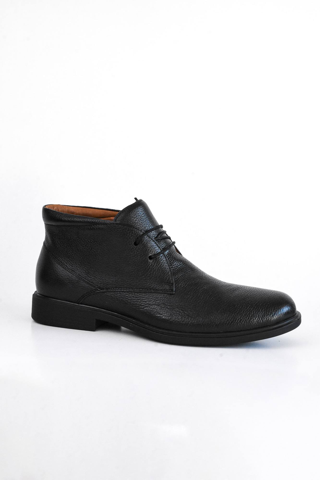 Bota Julian