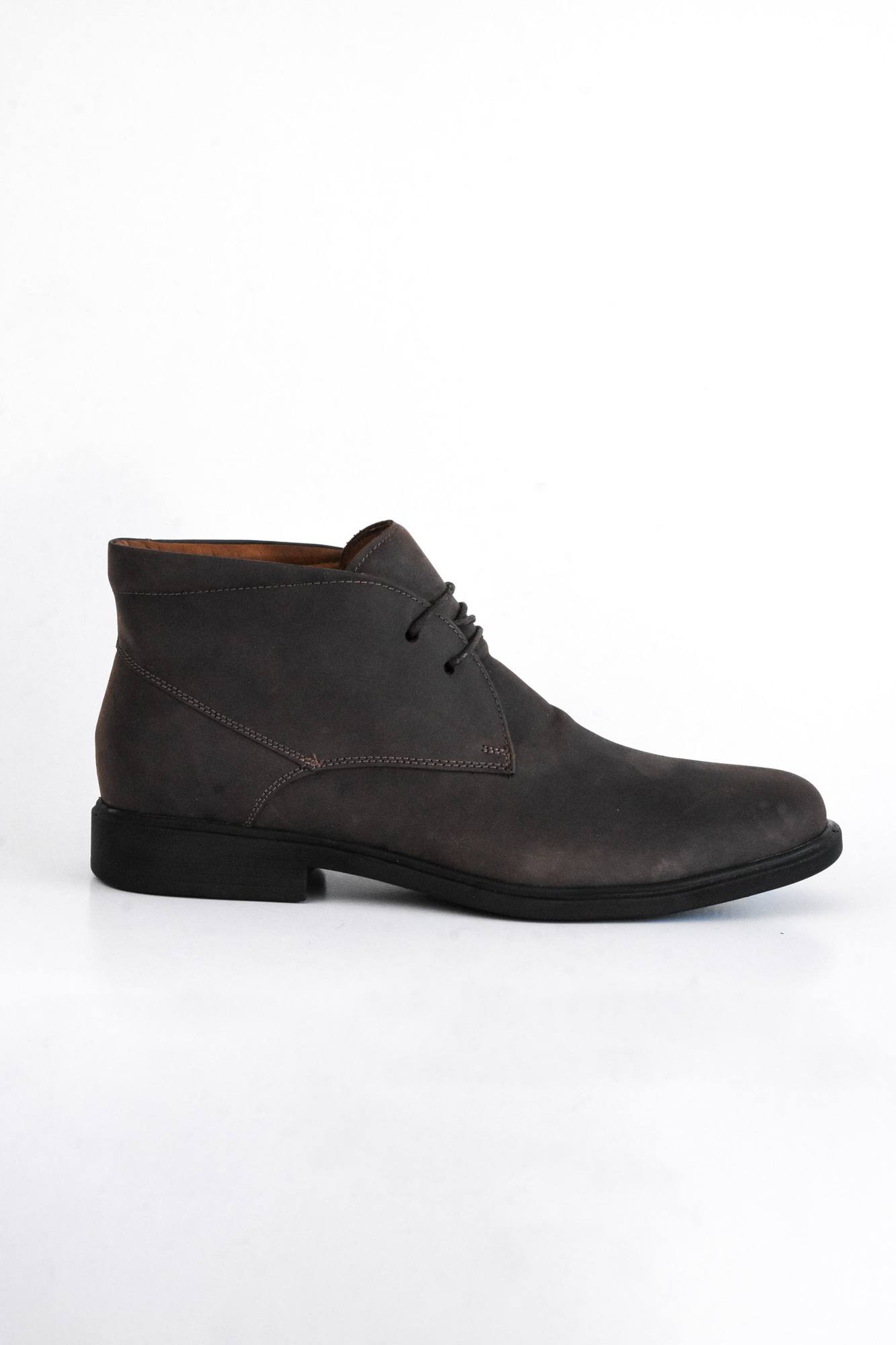 Bota Julian