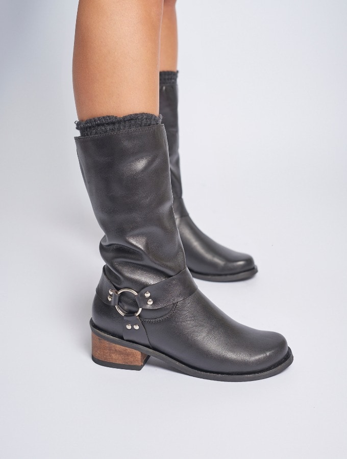 Bota Aro