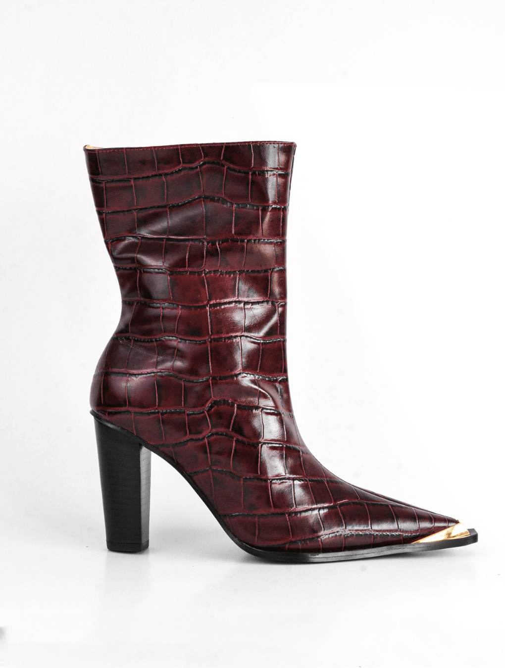 Bota Naomi