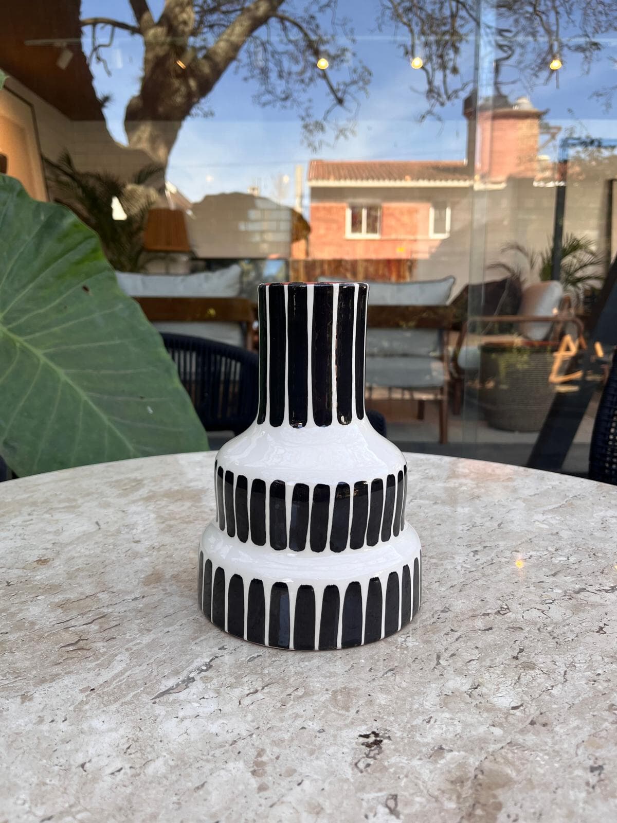 Florero Escalonado Stripe Black - Imagen secundaria