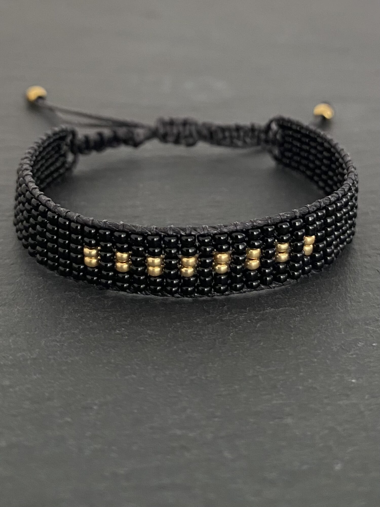 Pulsera Midnight tejida