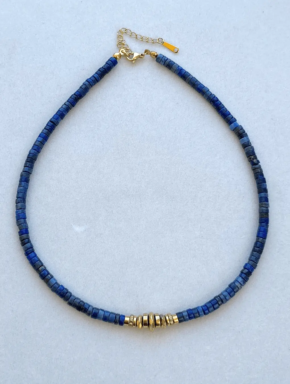 Collar DELFIN en acero, hematita y piedras naturales
