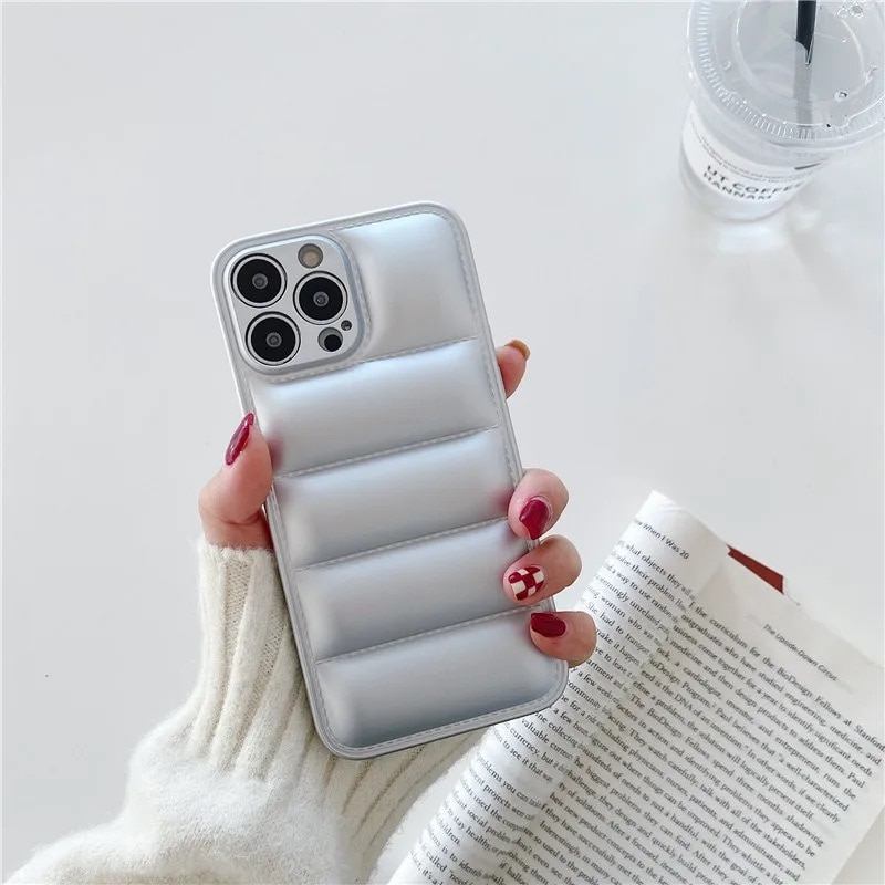 CASE PUFFY PLATEADA