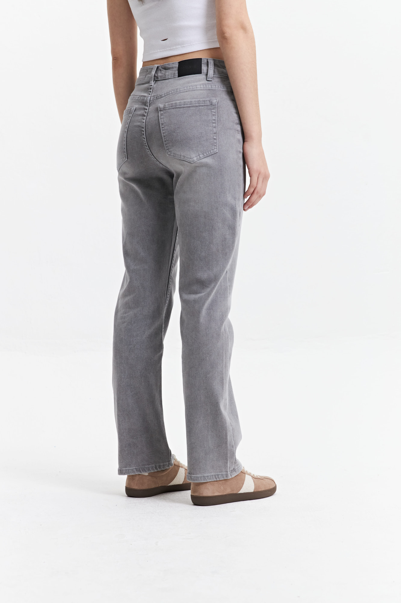 JEAN STRAIGHT RUE