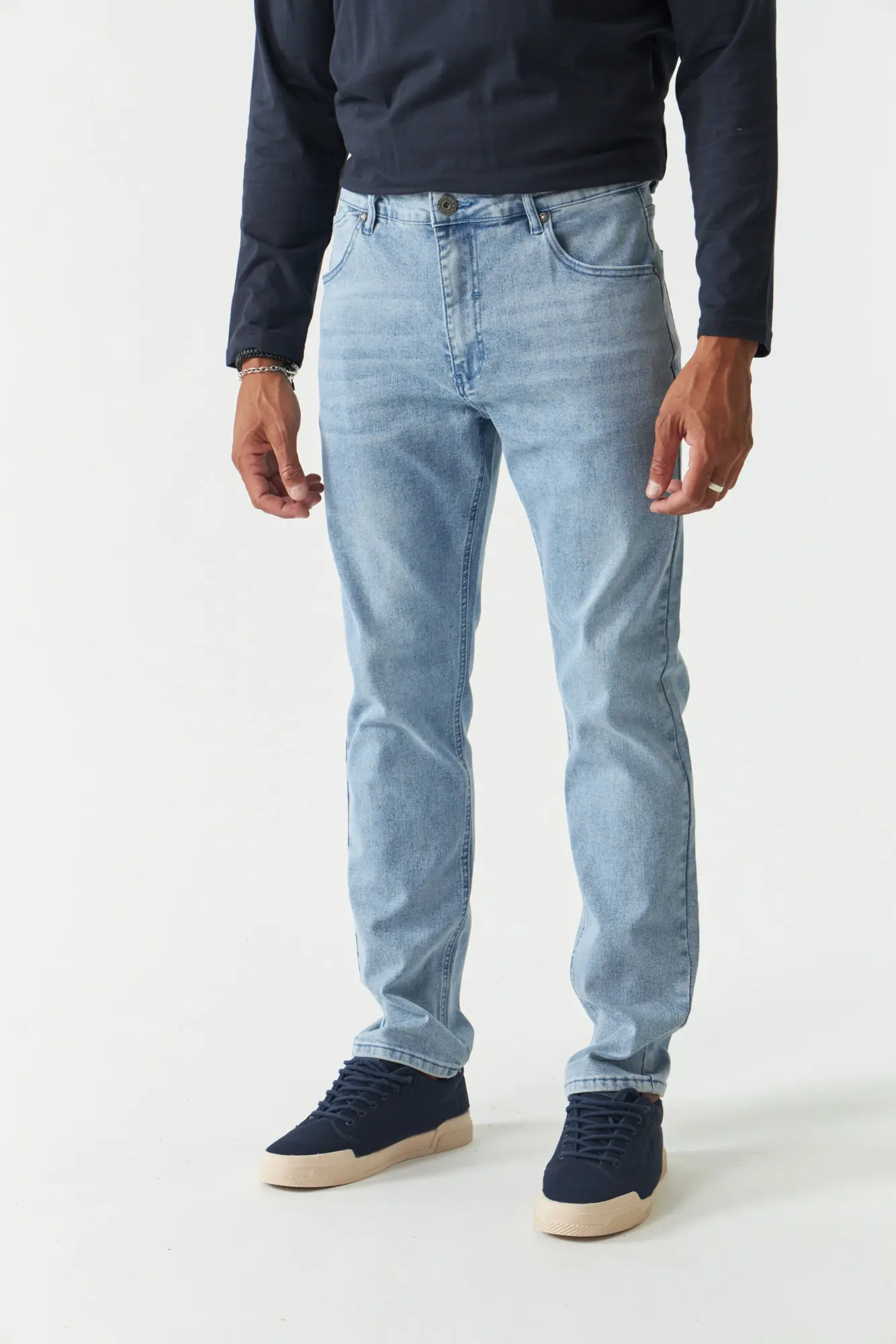JEAN STRAIGHT MALBOURNE