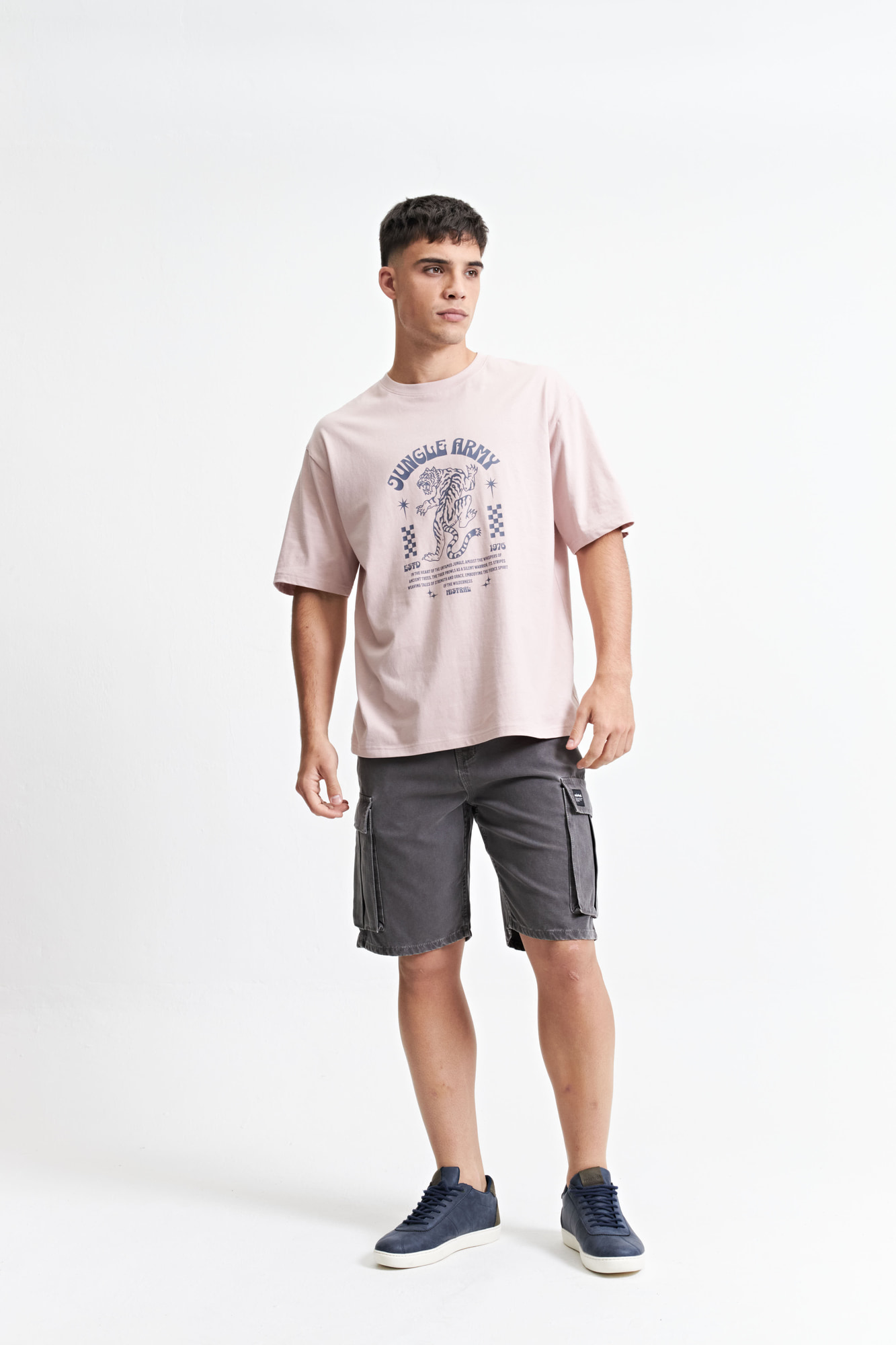REMERA OVERSIZE DONAT