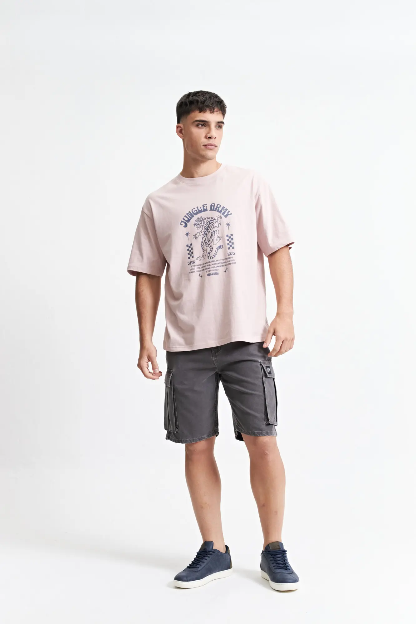 REMERA OVERSIZE DONAT