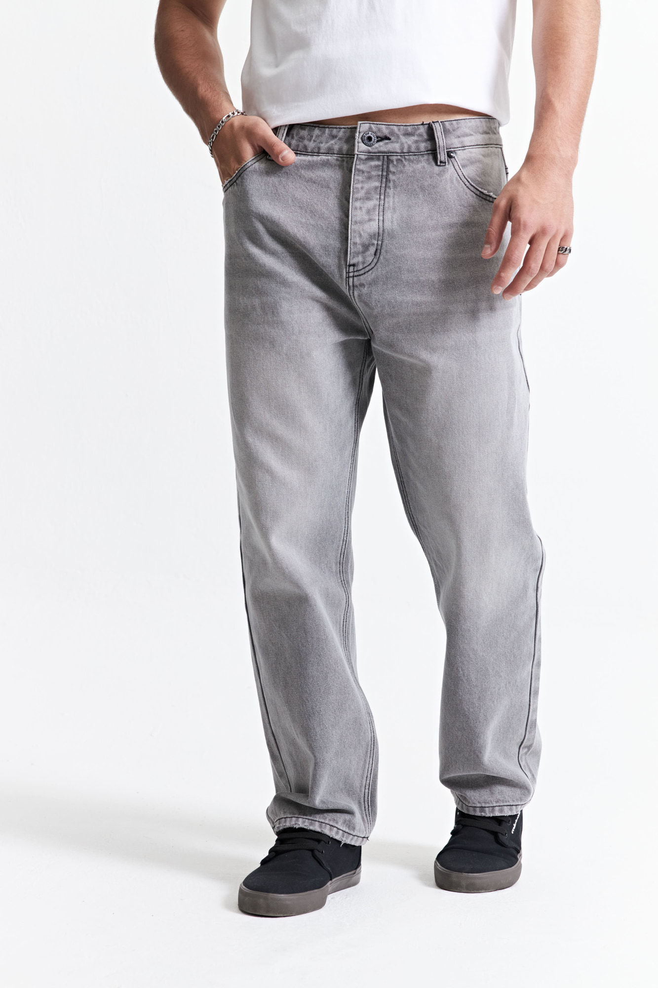 JEAN BAGGY ATILA