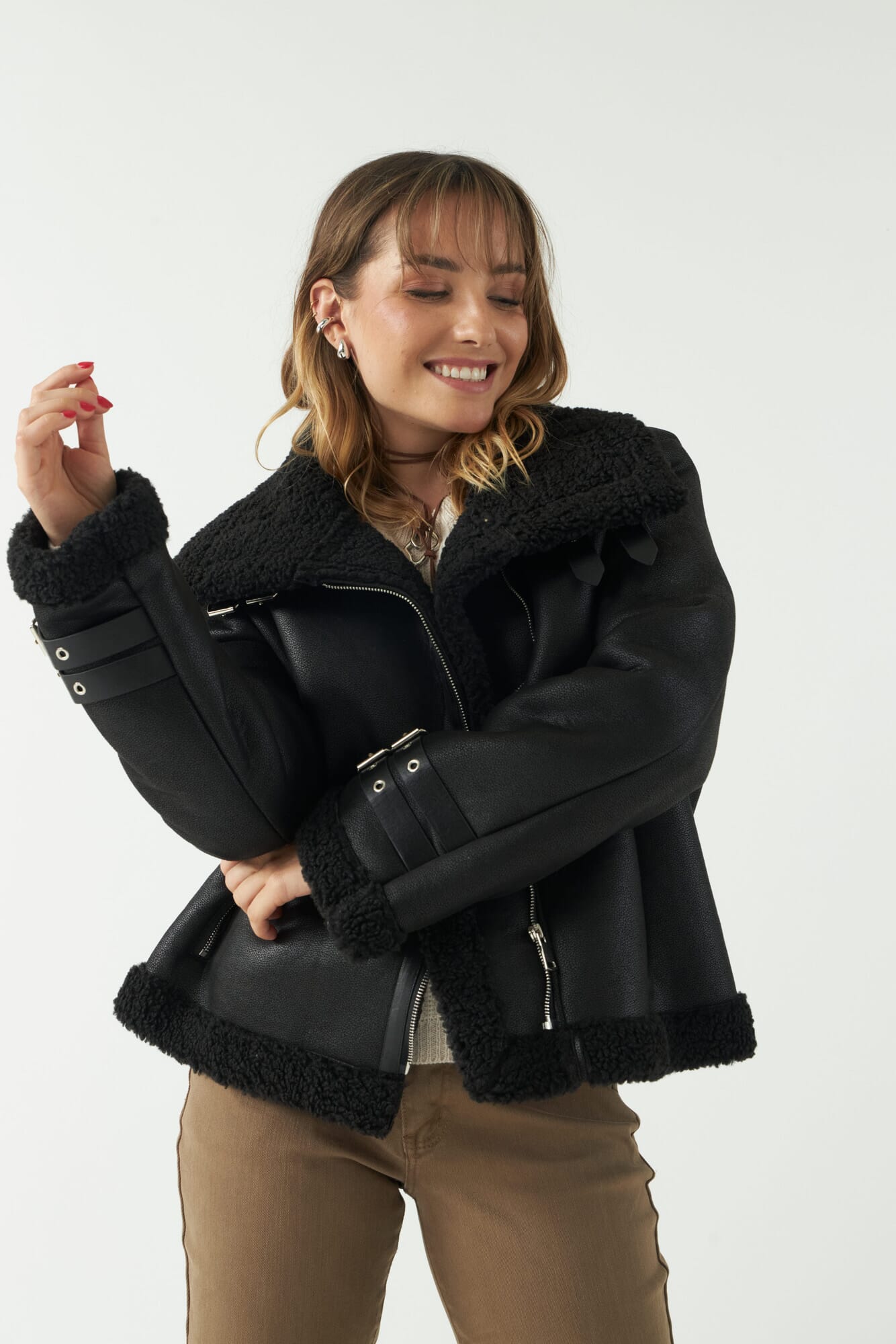 CAMPERA GAMULAN INNA