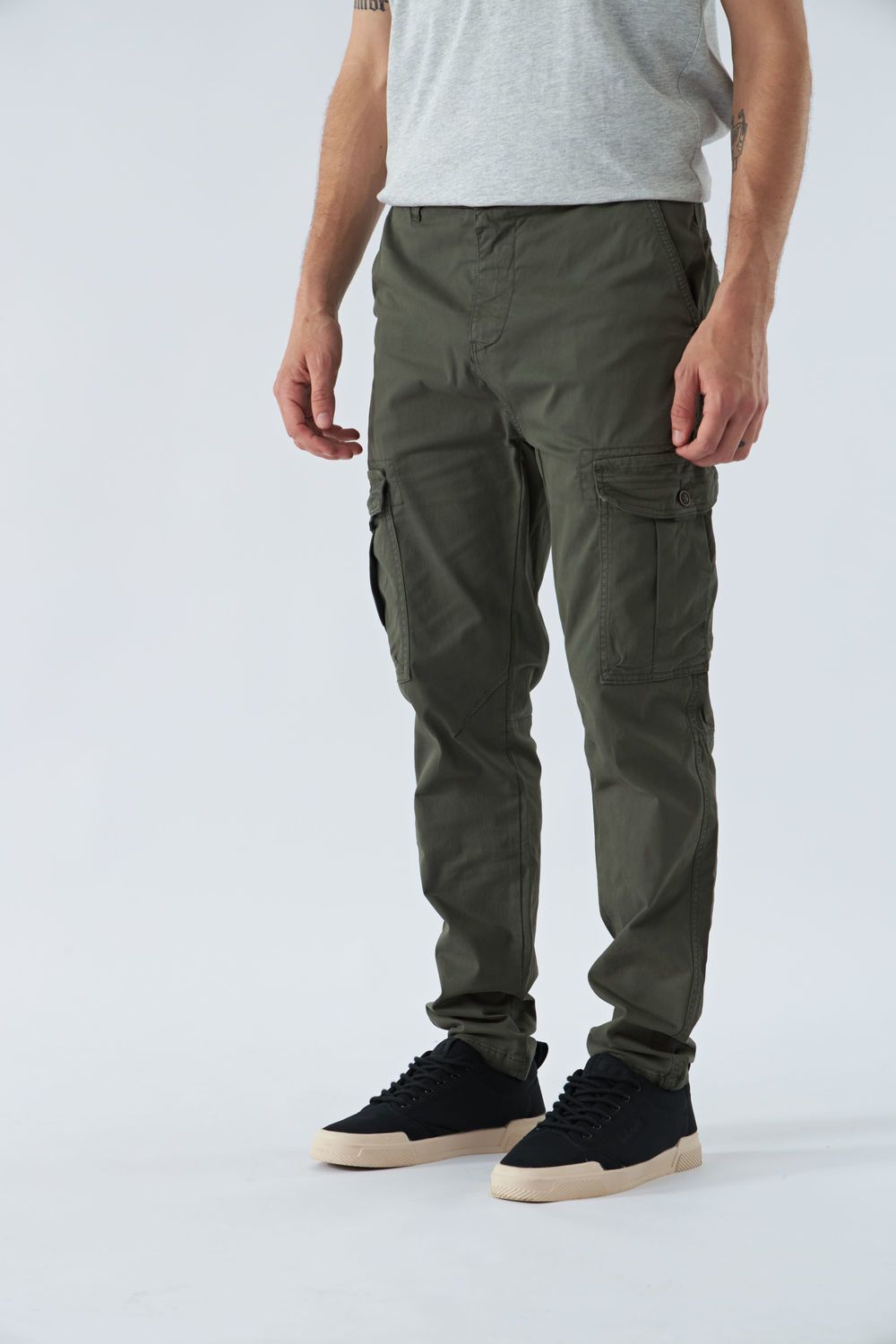 PANTALÓN CARGO LARS