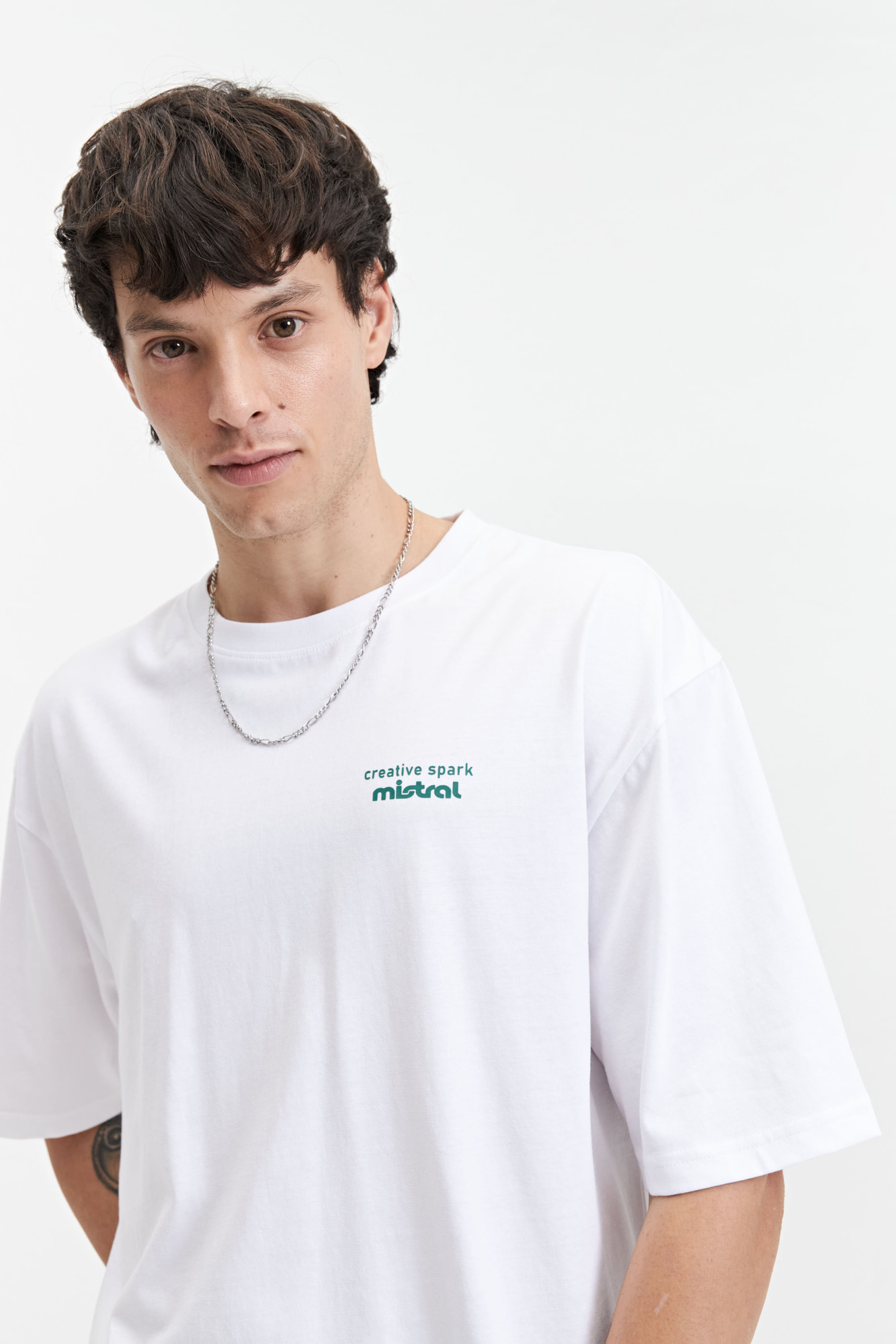 REMERA OVERSIZE GERIK