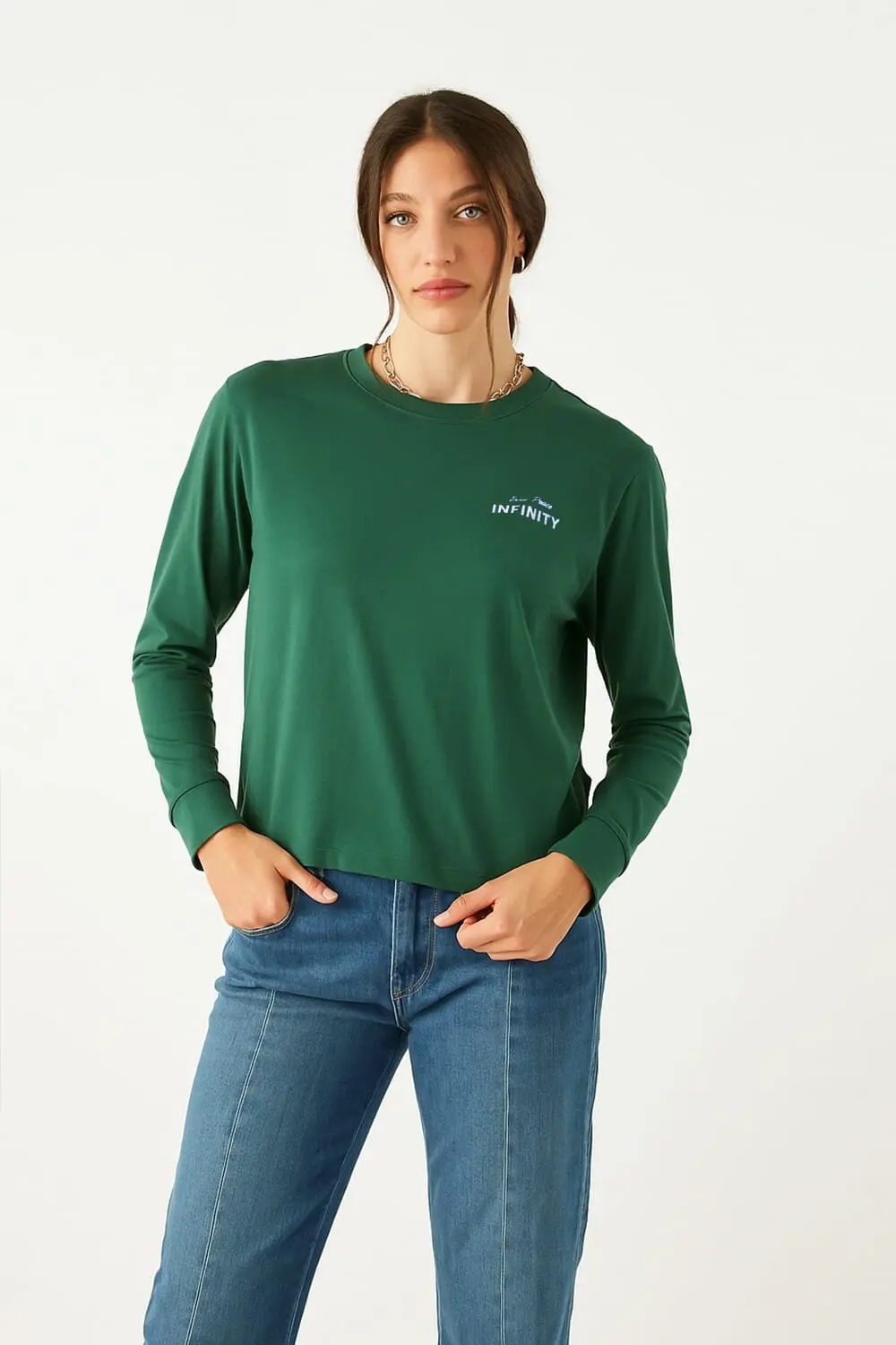 REMERA RUBÍ