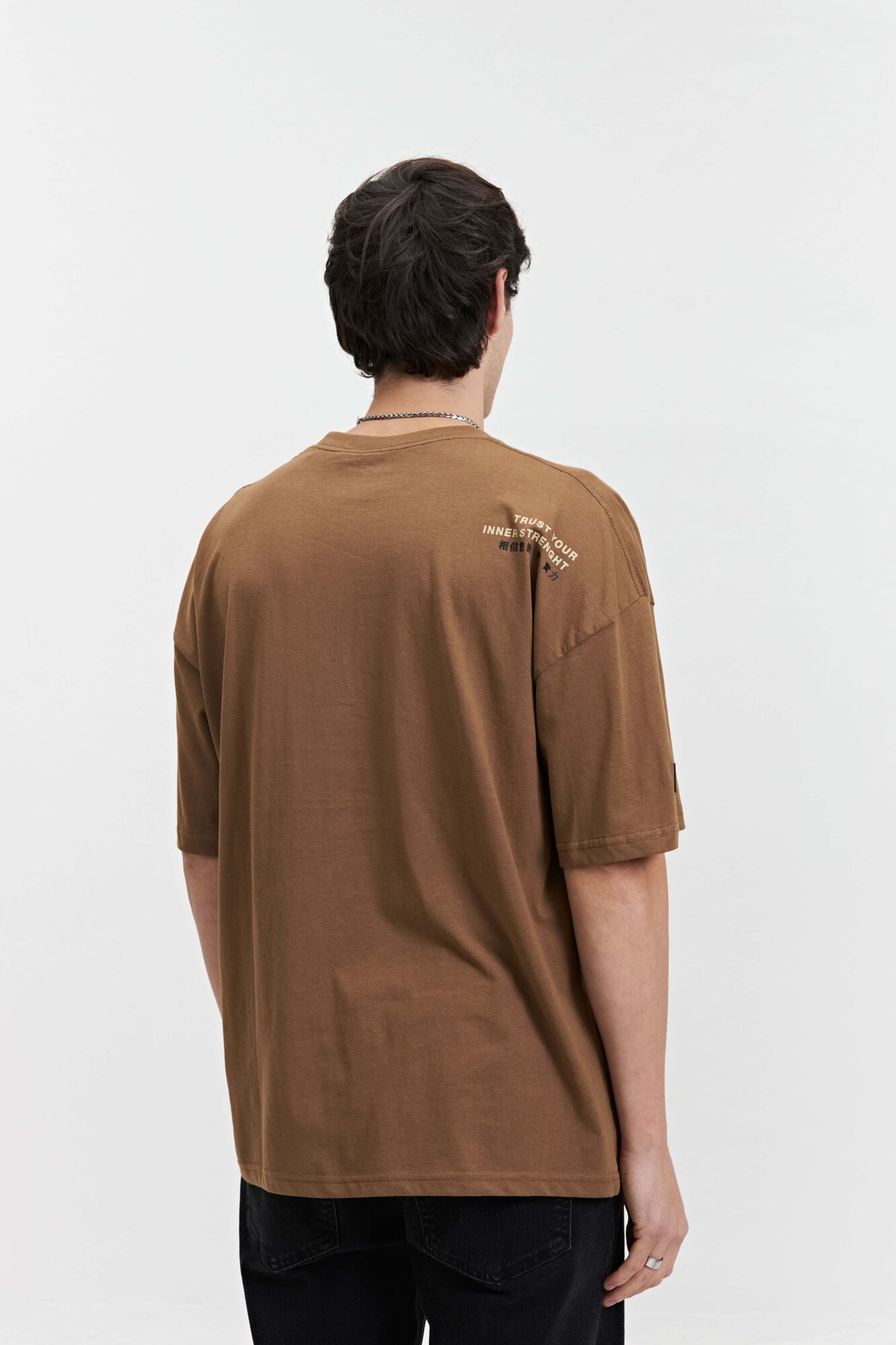 REMERA BOXY RISTO