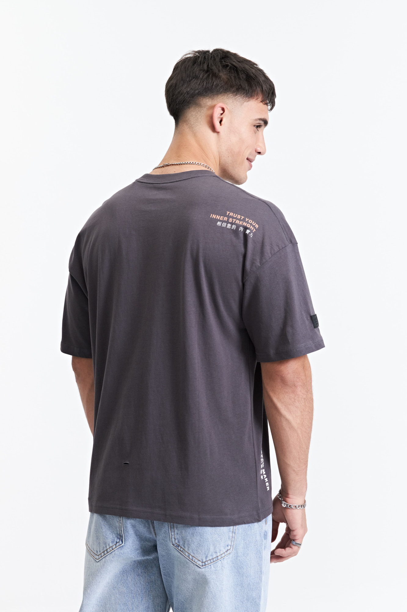 REMERA BOXY RISTO