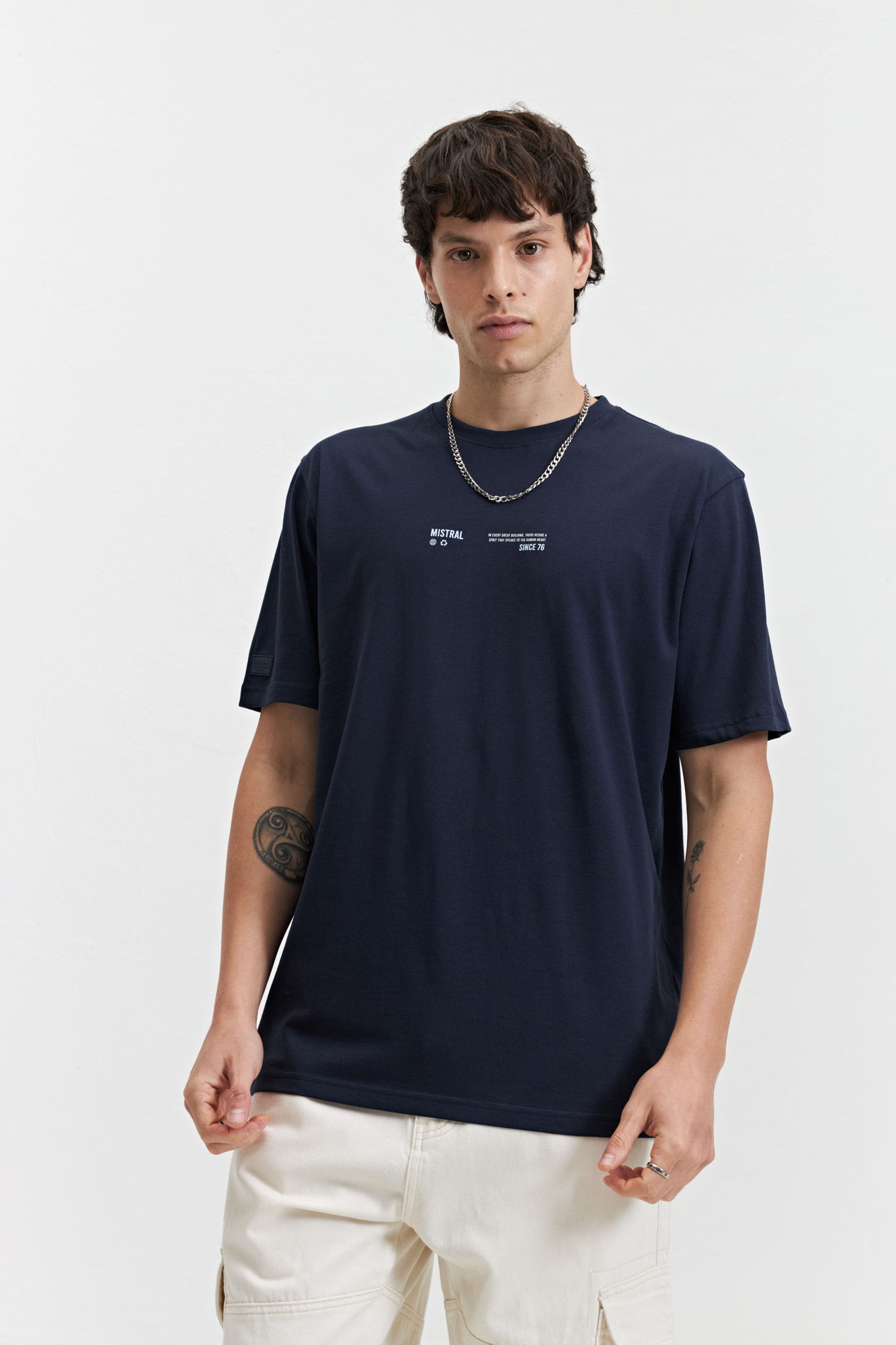 REMERA ARMAND