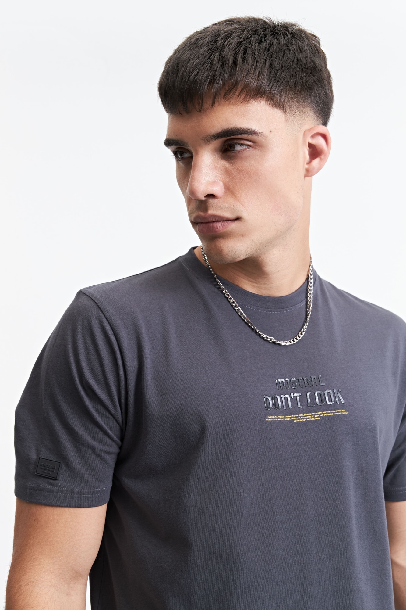 REMERA DIONISIOS
