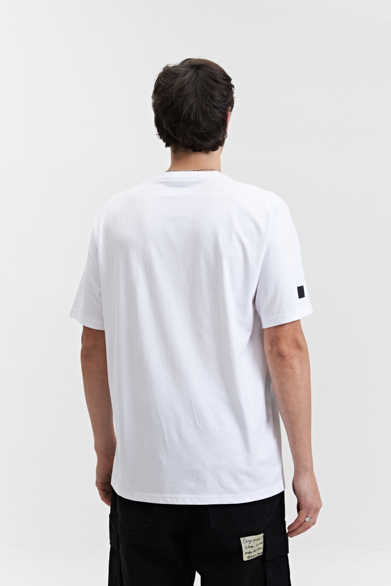 REMERA NEO