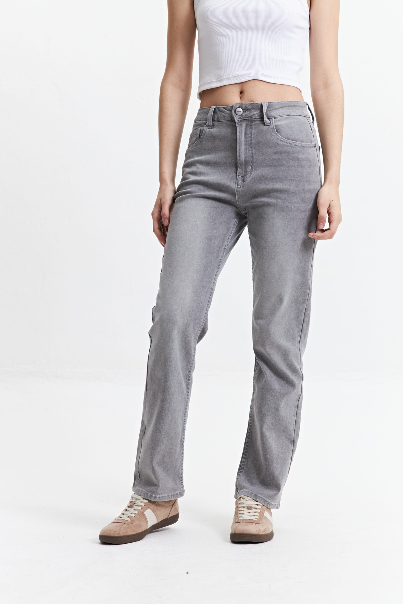 JEAN STRAIGHT RUE