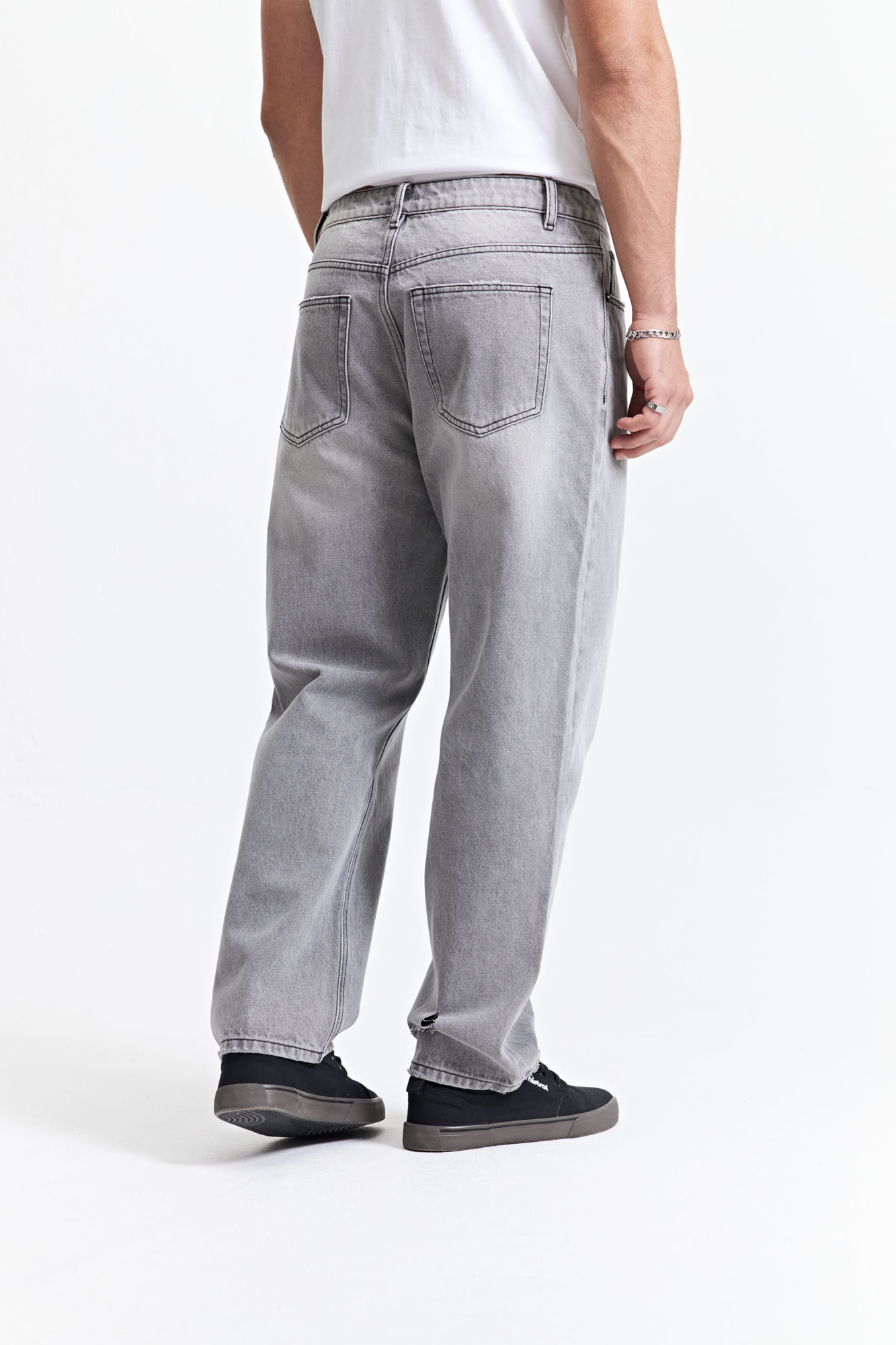 JEAN BAGGY ATILA