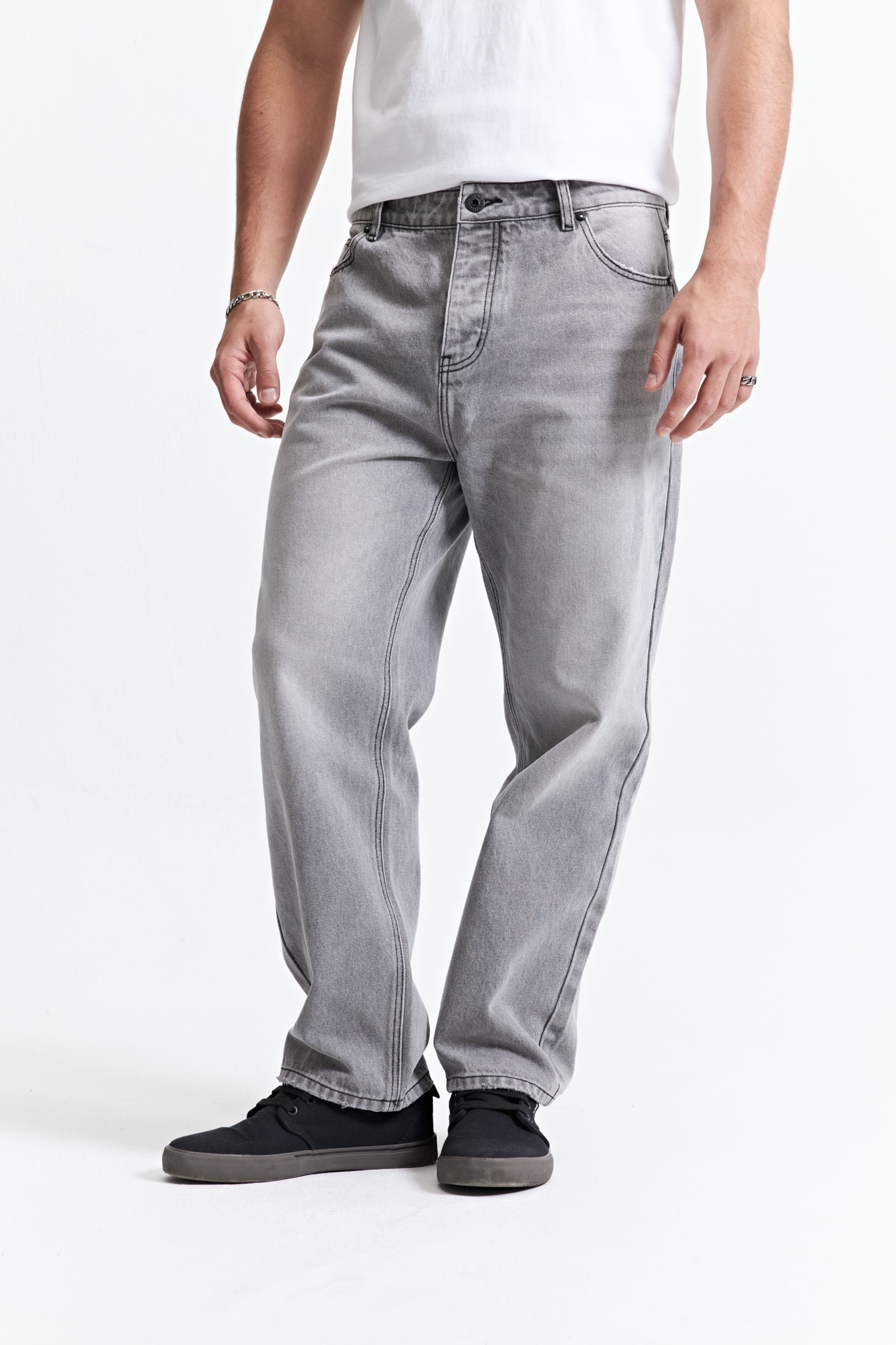 JEAN BAGGY ATILA