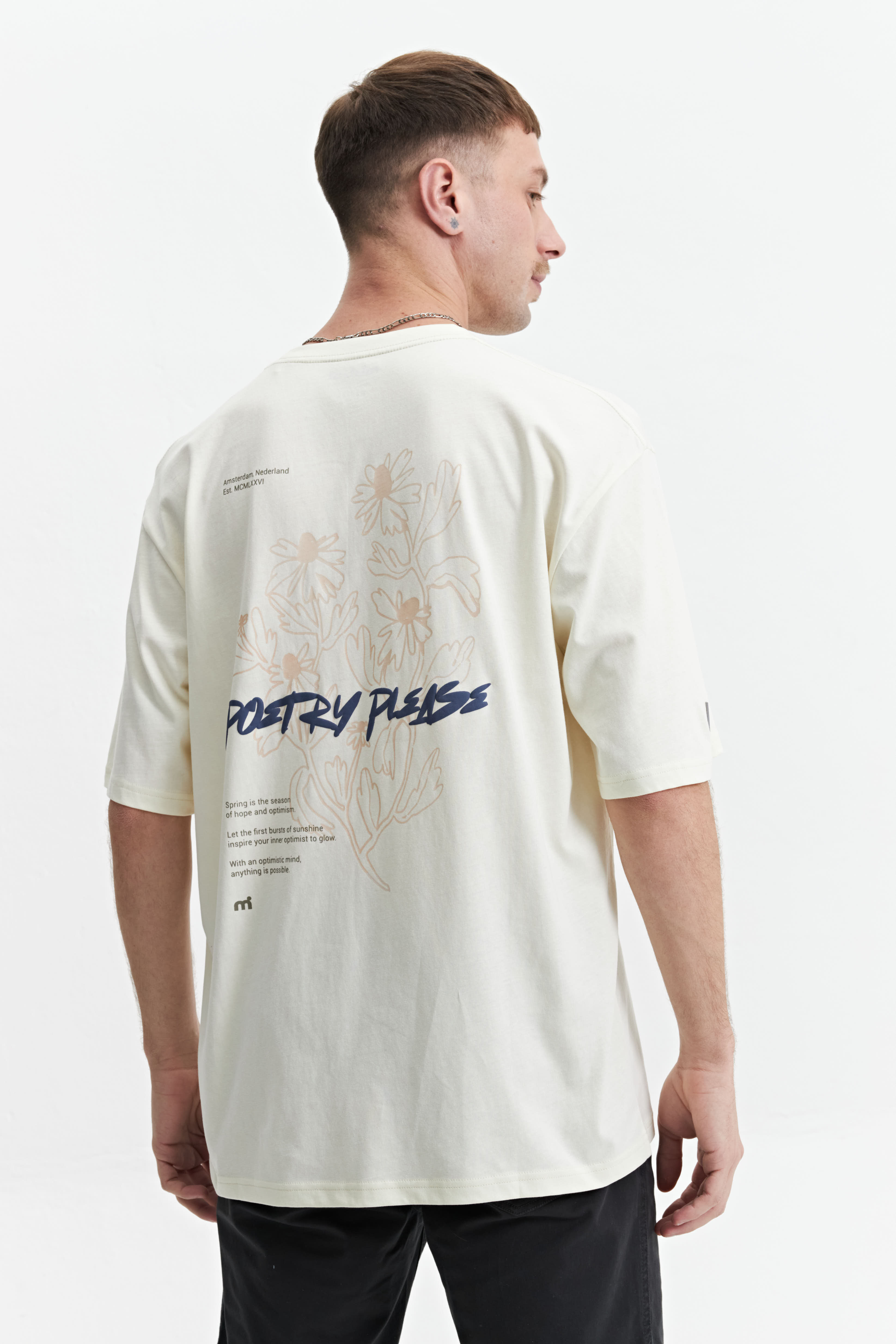 REMERA OVERSIZE KAZMER