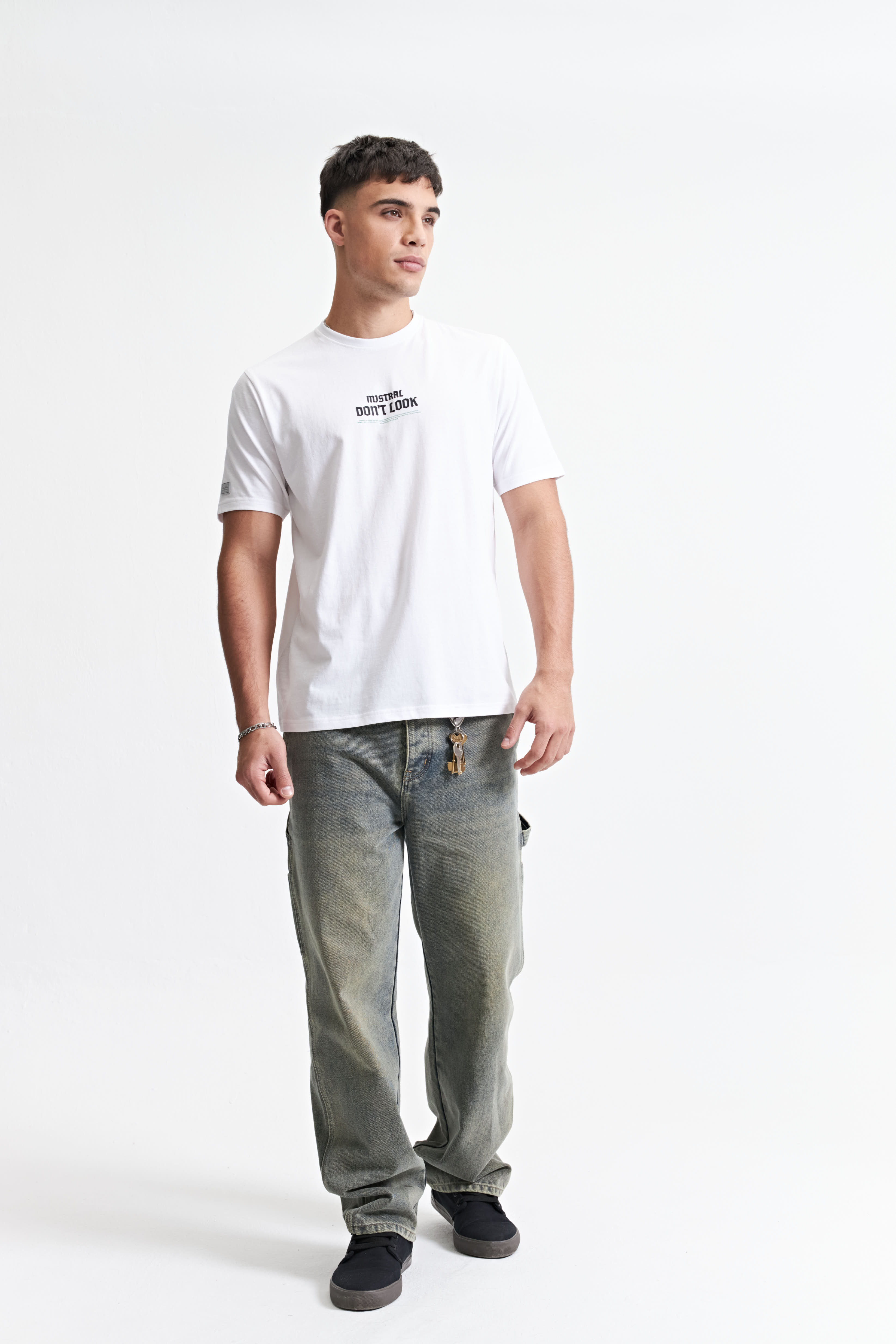 REMERA DIONISIOS