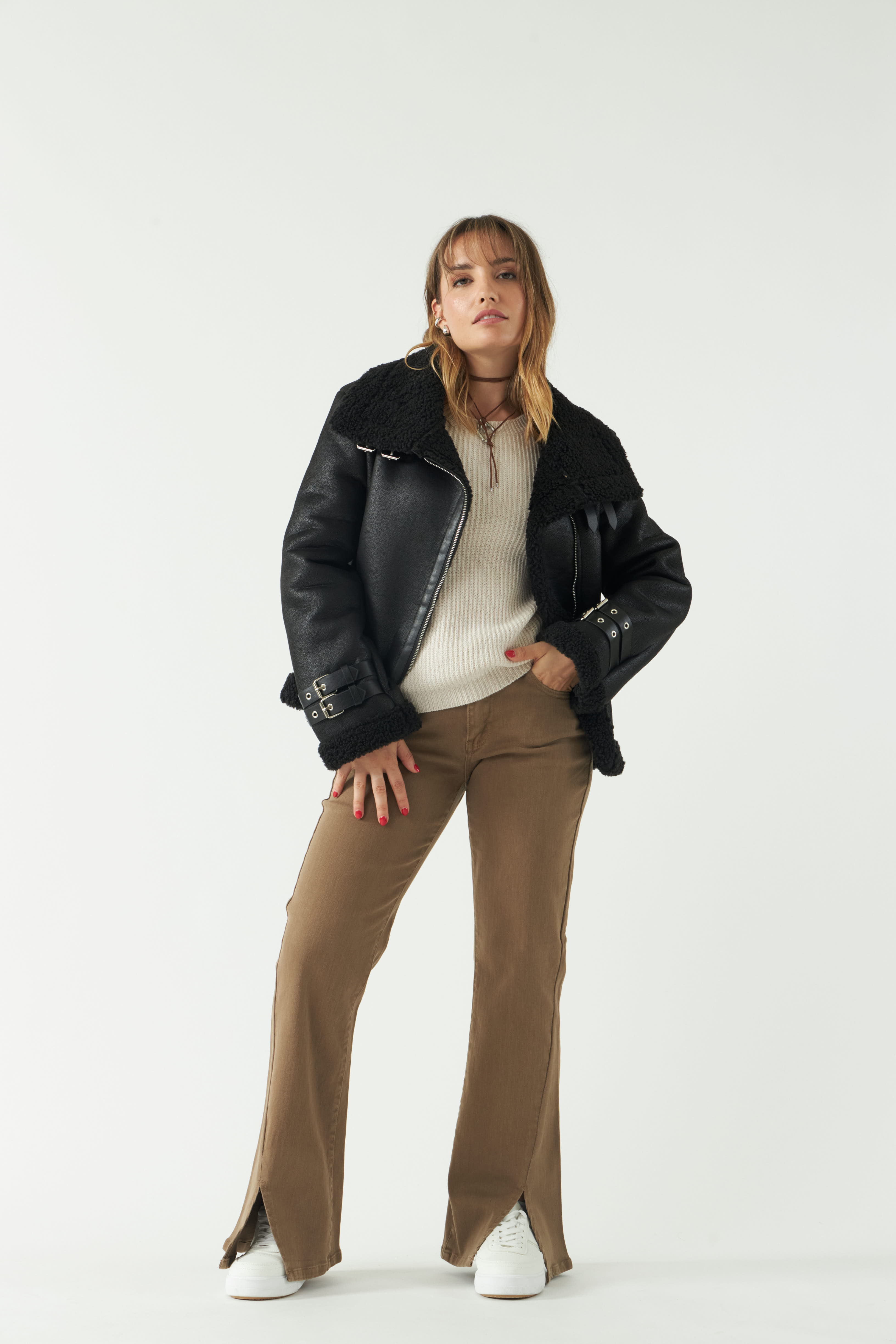 CAMPERA GAMULAN INNA