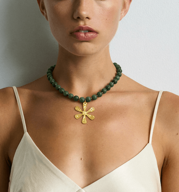 Collar Miska 2