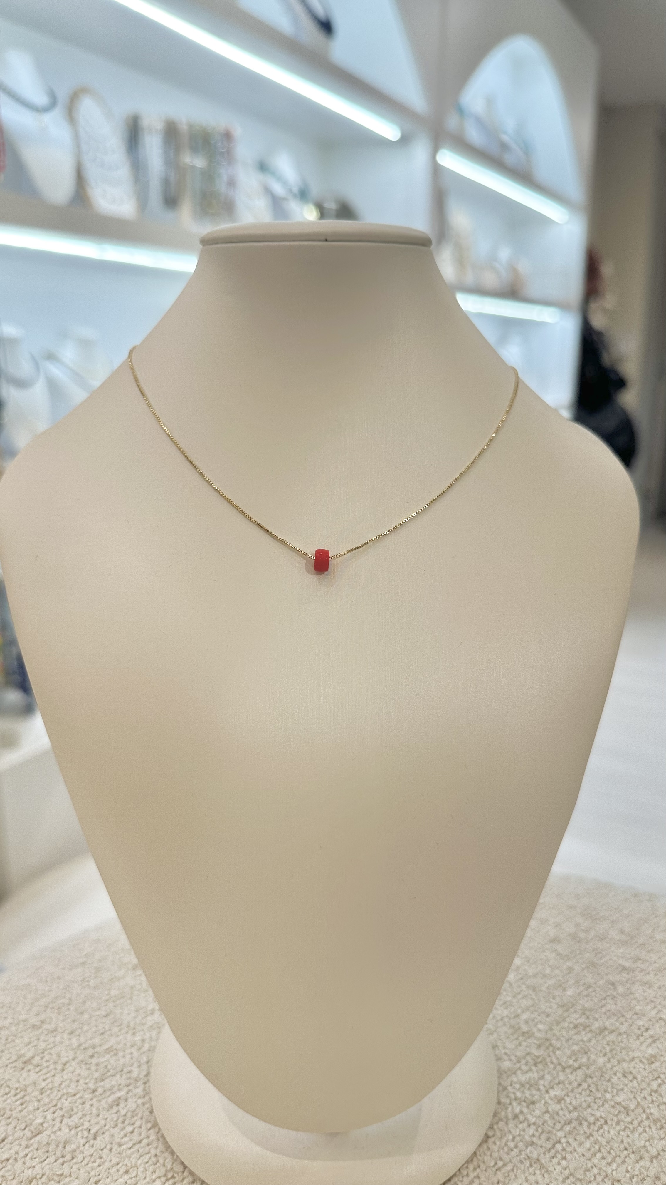 Collar Dona Roja