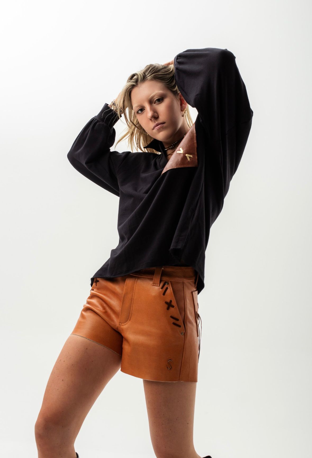 Leather Short Indie Camel